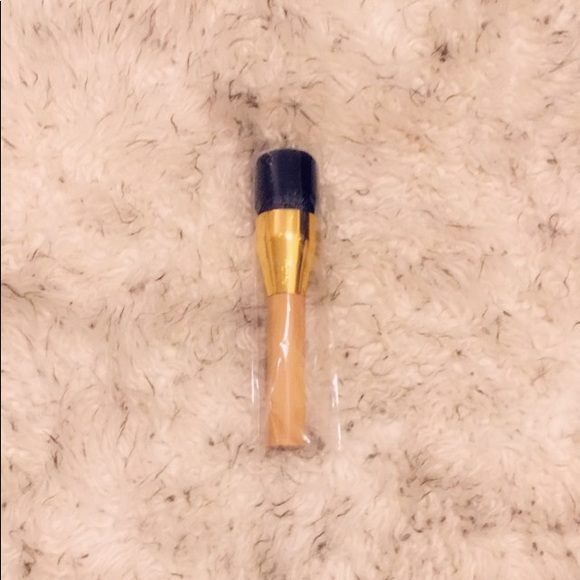 TARTE Powder Player Bamboo Pressed Powder Brush - Picture 6 of 8